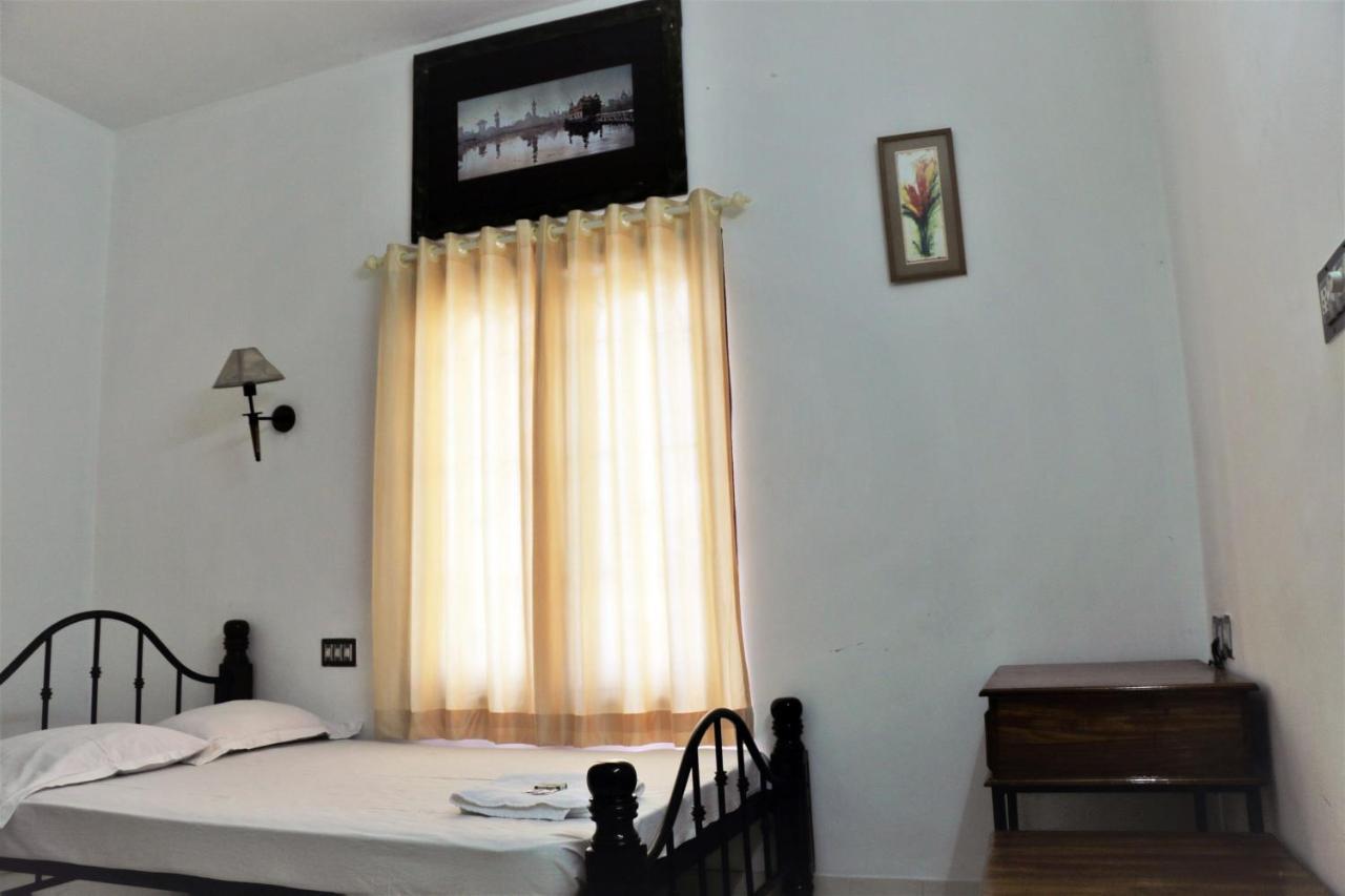 East Coast Hotell Thiruvananthapuram Eksteriør bilde