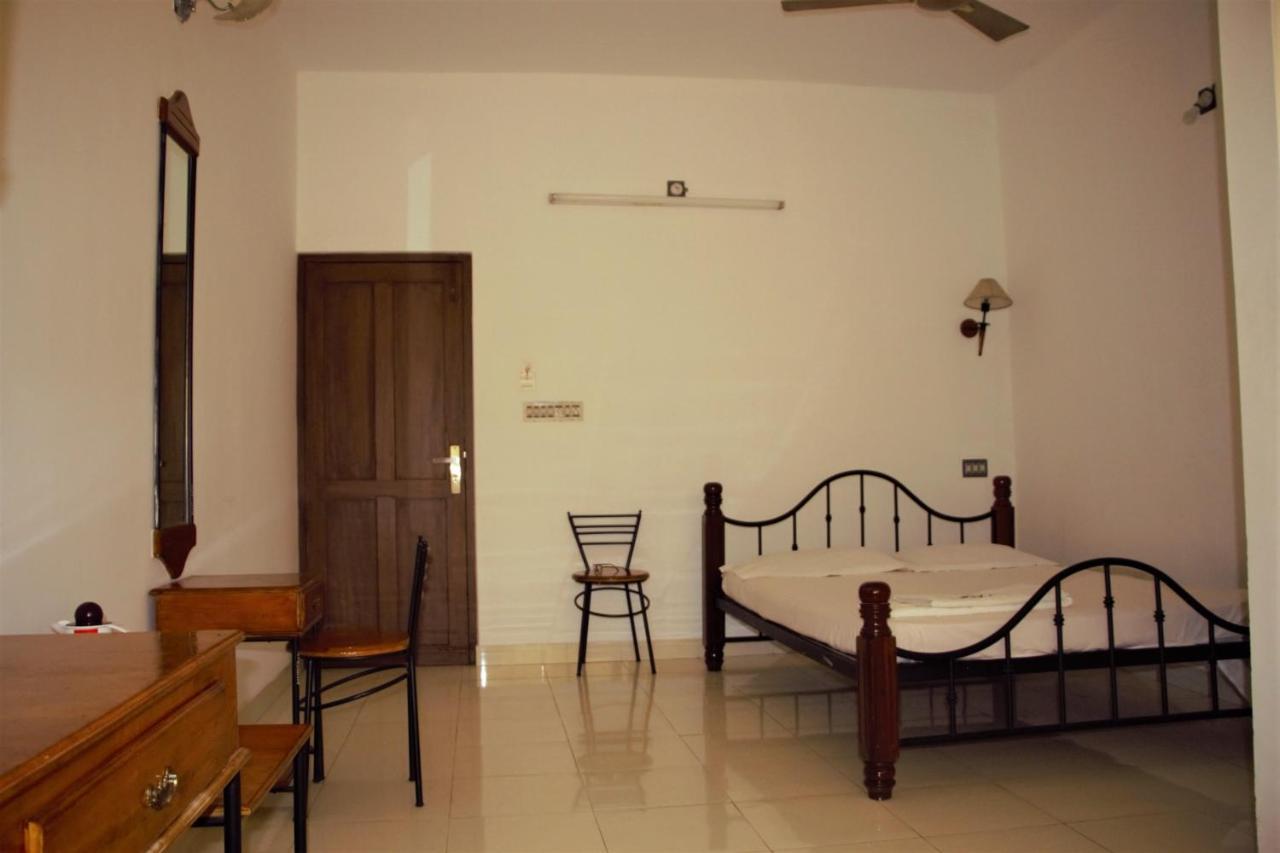 East Coast Hotell Thiruvananthapuram Eksteriør bilde