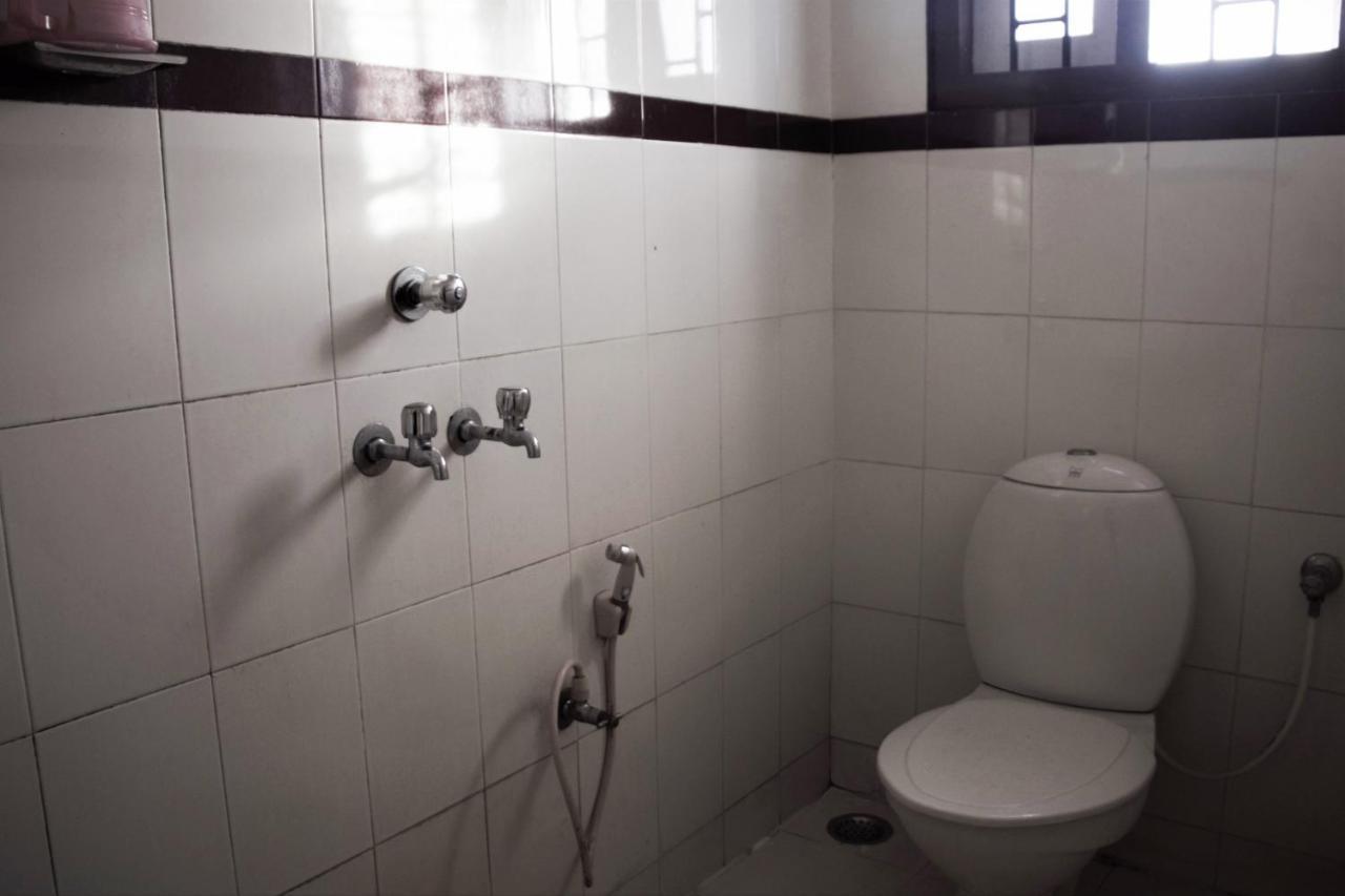 East Coast Hotell Thiruvananthapuram Eksteriør bilde
