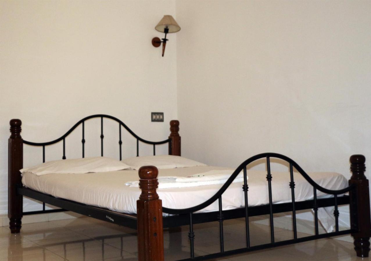 East Coast Hotell Thiruvananthapuram Eksteriør bilde