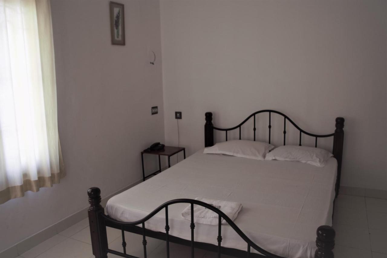 East Coast Hotell Thiruvananthapuram Eksteriør bilde