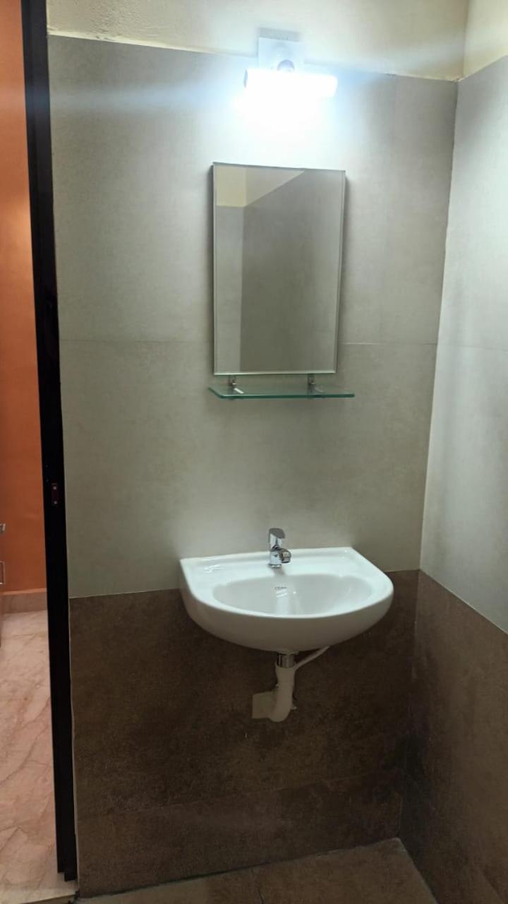 East Coast Hotell Thiruvananthapuram Eksteriør bilde