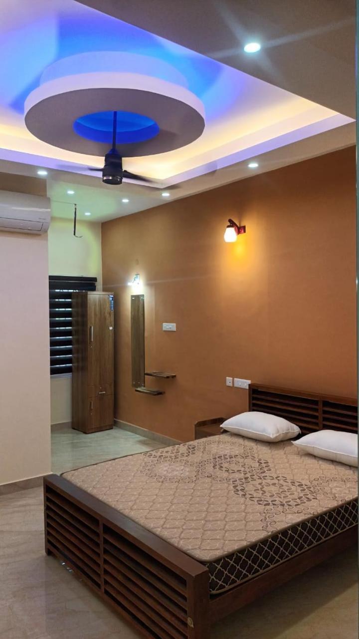 East Coast Hotell Thiruvananthapuram Eksteriør bilde